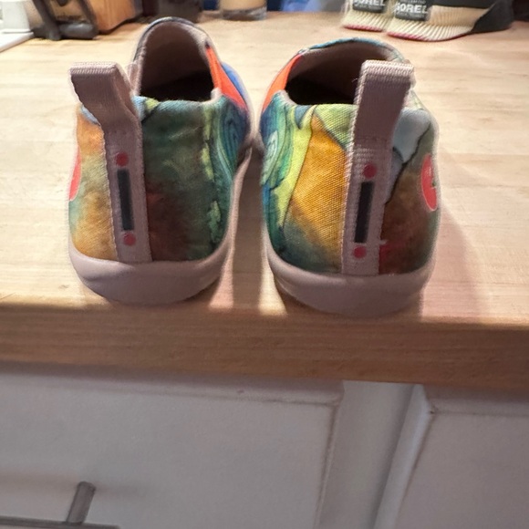 Uin women’s footwear in Porpoise Toledo. GUC size 6/36.5 - Picture 5 of 11